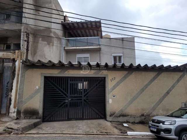 Sobrado e casa terrea na Vila Ré