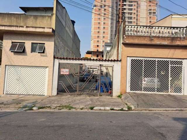 Casa padrão à venda na Vila Ré, São Paulo: 1 banheiro, 1 cozinha, 6 garagens e muito mais!