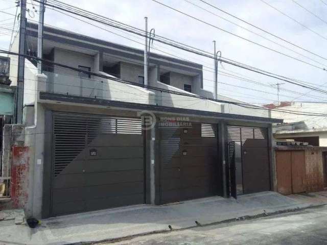 Casa para venda na Vila Granada em São Paulo - 3 suítes, churrasqueira e sacada