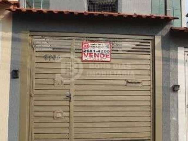 Possui 3 Quartos com 1 Suíte à Venda, Vila União