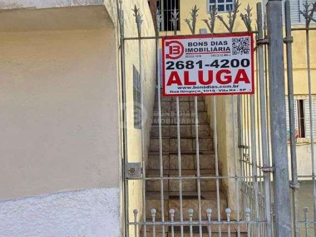 Casa padrão para alugar no Parque das Paineiras, São Paulo