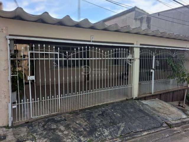 Charmosa casa à venda na Vila Ré, São Paulo: 3 dormitórios e 2 vagas de garagem!