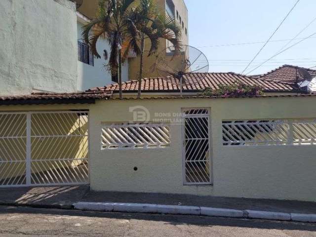 Casa  terrea à venda na Vila Granada, São Paulo: ótima localização!