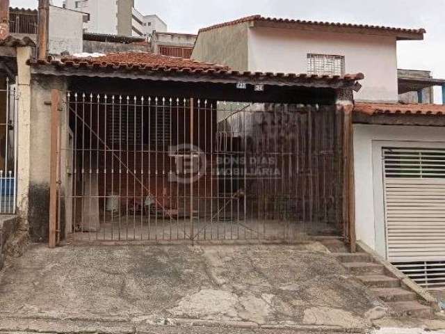 Casa à venda na Vila Constança, São Paulo - com duas moradias.