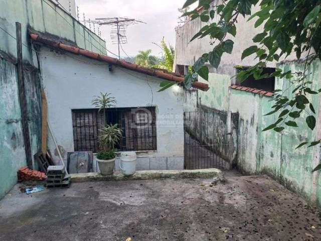 Casa à venda para demolição em terreno 5x30m - Engenheiro Goulart