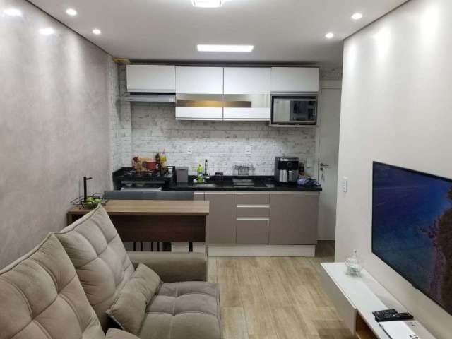 Apartamento 2 Dormitórios à Venda na Vila Re, 38m