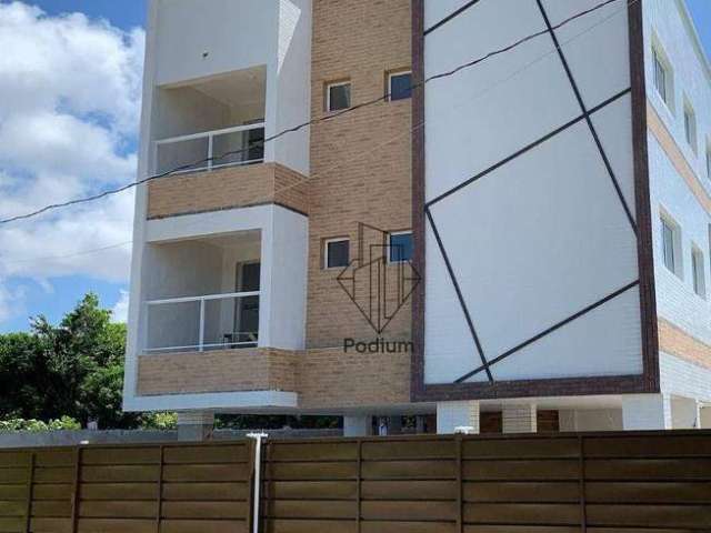 Apartamentos com varanda / sacada nas proximidades de  farmácia, restaurante e colégio - AP1765