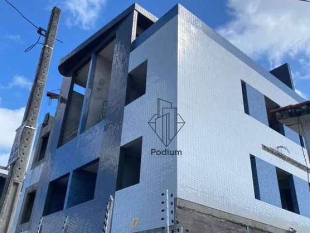 Cobertura Duplex com jacuzzi privativa em  excelente localização a 300m da Av. Epitácio Pessoa no Bairro dos Estados - CO0252