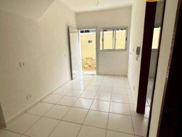 Casa com 2 quartos  à venda por R$ 207.300 - Cidade da Criança - Praia Grande/SP