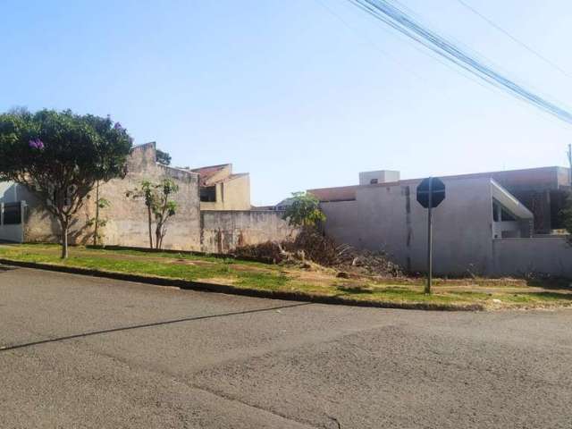 Terreno à venda em Maringá, Loteamento Sumaré, com 360.24 m²