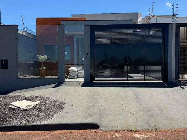 Casa à venda em Maringá, Jardim Pilar, com 3 quartos, com 109 m²