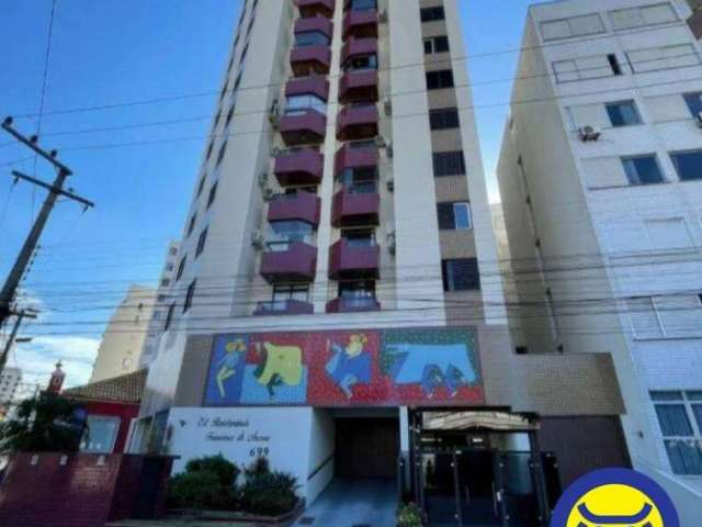 Apartamento 3 dormitórios,(suíte), à venda, dependência completa, 1 vaga livre, Centro, Fpolis, SC