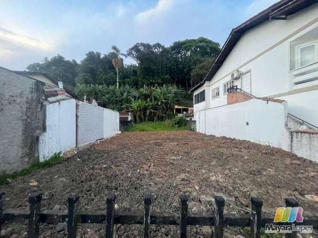 Terreno a venda no centro de são francisco do sul,sc.