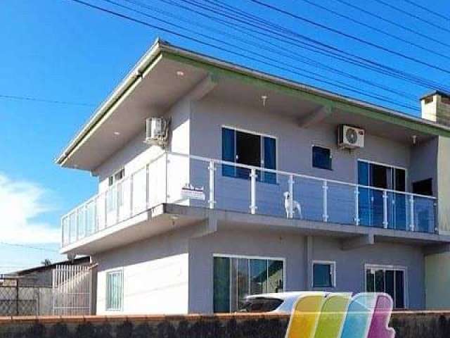 Apartamento para Venda e Locação na Praia de Ubatuba