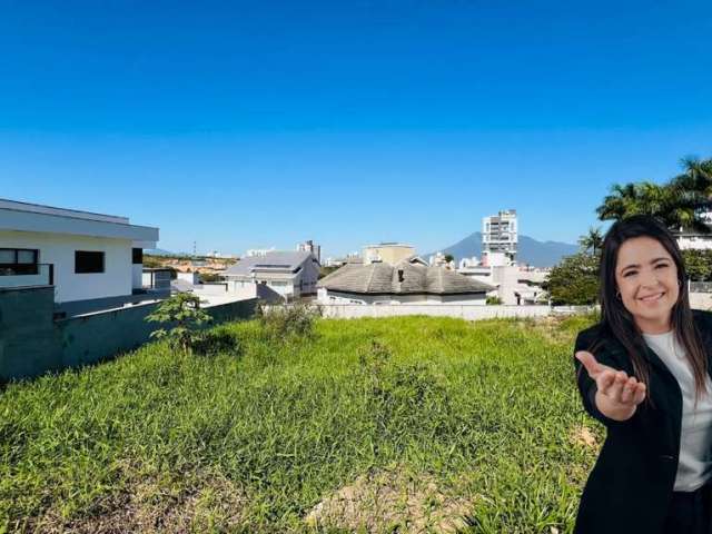 Terreno à venda na Avenida dos Lagos, 14, Pedra Branca, Palhoça por R$ 650.000