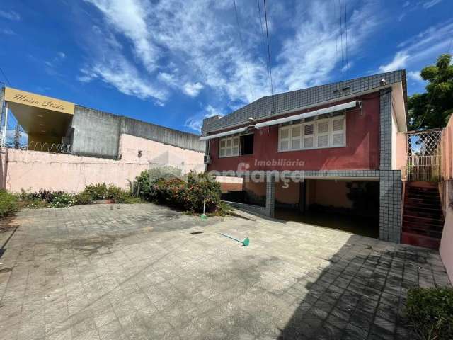 Casa á Venda no Dionísio Torres- Fortaleza/CE