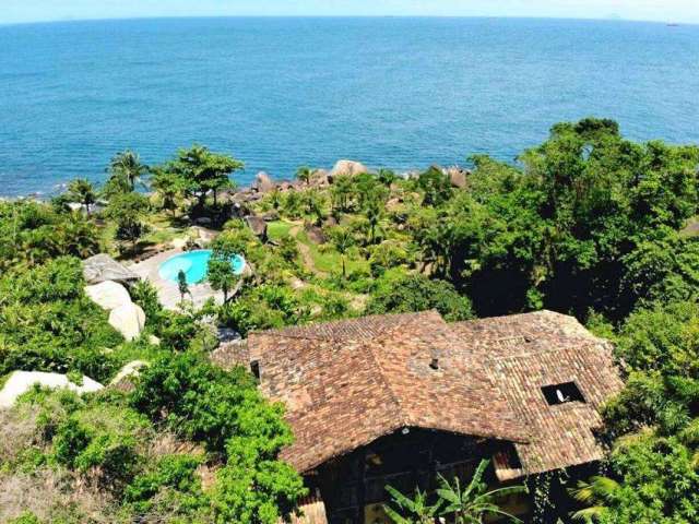 Casa maravilhosa em condomínio na Ilhabela, única, na ponta da costa, privativa, maravilhosa