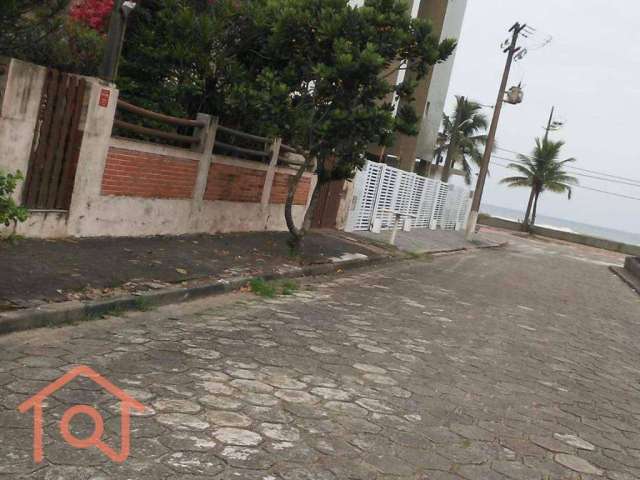 Sobrado com 3 dormitórios à venda, 340 m² por R$ 600.000,00 - Vila Atlântica - Mongaguá/SP