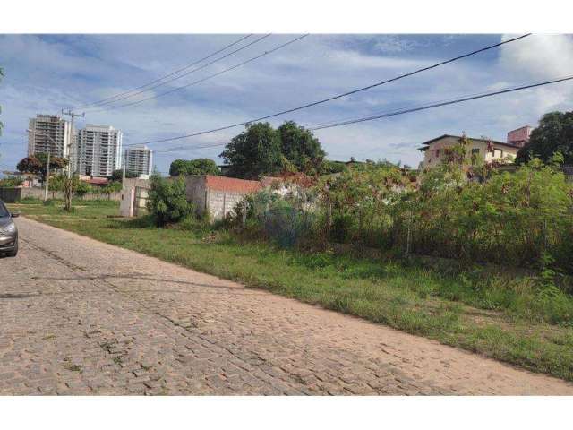 Vendo Terreno 721,87m² em Ponta Negra em frente ao residencial Aurea Guedes