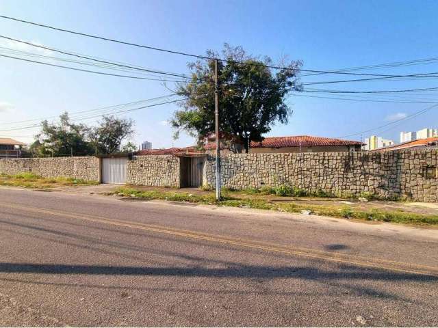 Casa em Capim Macio em um terreno de 1.600 m²