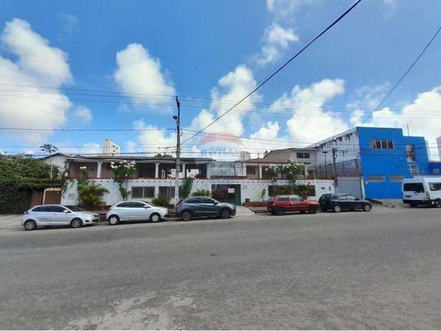 Vendo Prédio Comercial, com 1.298m², em Lagoa Nova