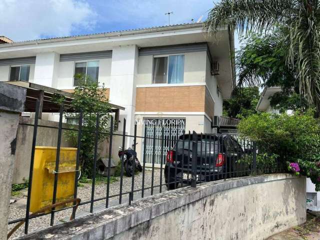 Casa com 2 quartos à venda na Rua Vista do Sol, 103, Campeche, Florianópolis por R$ 1.100.000