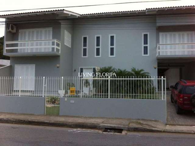 Casa com 4 quartos à venda na Rua Pau de Canela, 536, Rio Tavares, Florianópolis por R$ 1.802.000