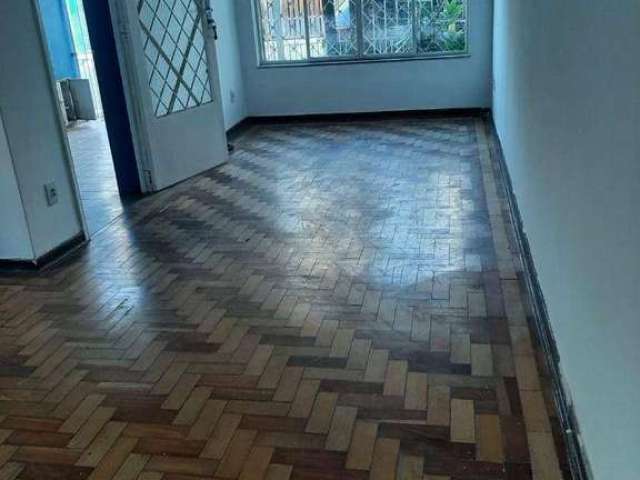 Casa com 3 dormitórios à venda, 128 m² por R$ 660.000,00 - Centro - Mogi das Cruzes/SP