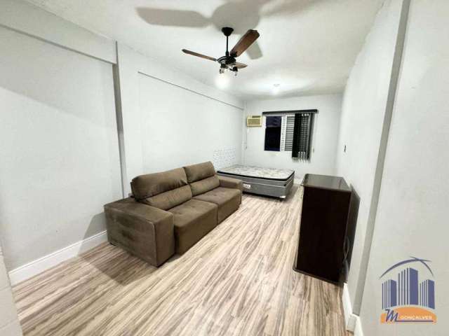 Kitnet com 1 dormitório à venda, 28 m² por R$ 175.000,00 - Canto do Forte - Praia Grande/SP