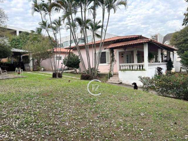 Casa térrea com 3 dormitórios e edícula à venda, 350 m² por R$ 2.300.000 - Jardim Esplanada - São José dos Campos/SP