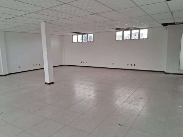 Sala comercial para alugar no Centro, Lauro de Freitas  por R$ 30.000