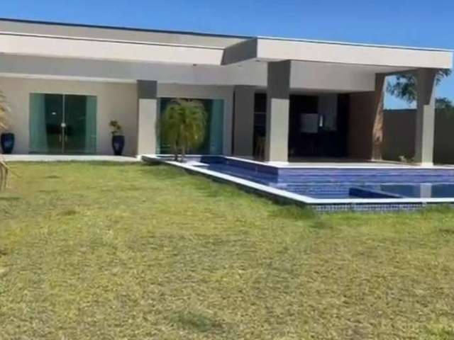 Casa em condomínio fechado com 3 quartos à venda no Guarajuba, Camaçari  por R$ 1.500.000