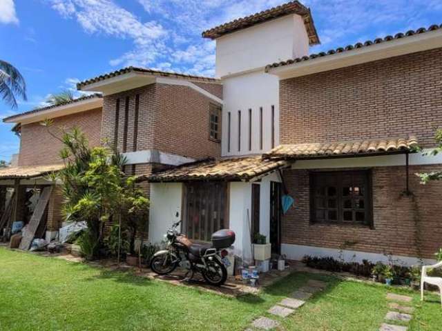 Casa com 4/4 sendo uma suíte em vilas do atlântico