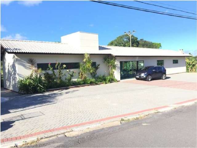 Casa em condomínio fechado com 5 quartos à venda no Estrada do Coco, Lauro de Freitas , 600 m2 por R$ 2.630.000