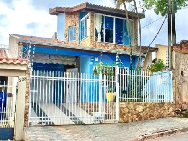 Casa com 3 quartos à venda em Wanel Ville - SP