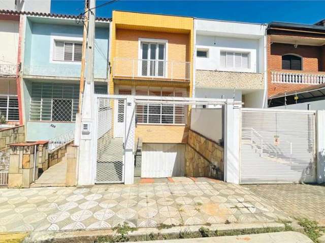 Casa com 3 quartos à venda em Vila Carvalho - SP