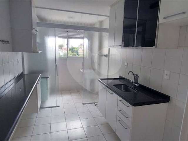 Apartamento com 3 quartos para locação em Jardim Piratininga - SP