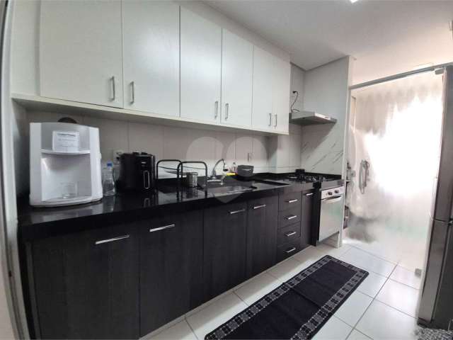 Apartamento com 3 quartos à venda em Vila Jardini - SP