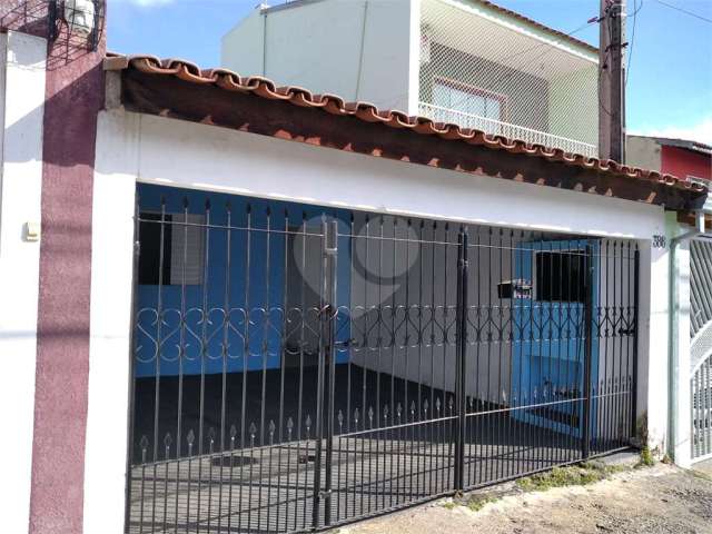 Casa com 2 quartos à venda em Jardim Santo André - SP