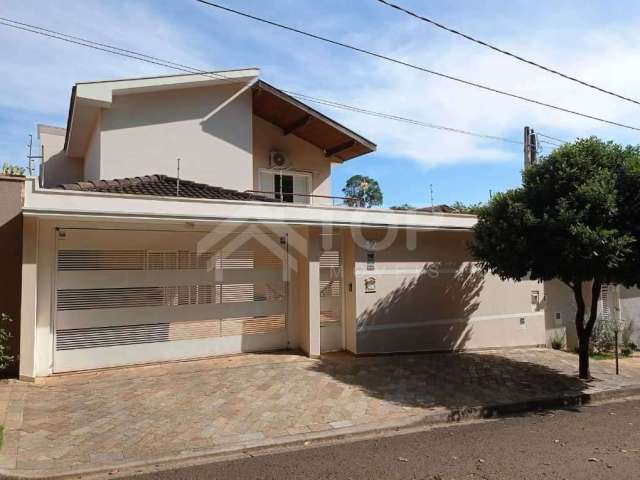 Casa com 3 quartos à venda no Jardim Santa Elisa, São Carlos , 300 m2 por R$ 900.000