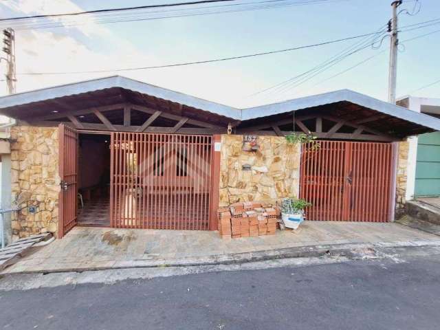 Casa a venda com com 3 dormitórios