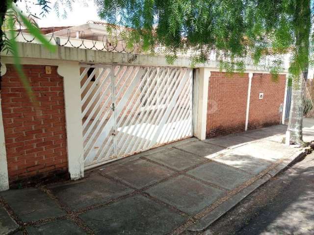 Casa com 4 quartos à venda no Centro, São Carlos , 260 m2 por R$ 790.000