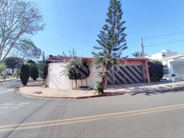 Casa com 3 quartos à venda no Portal do Sol, São Carlos , 230 m2 por R$ 550.000