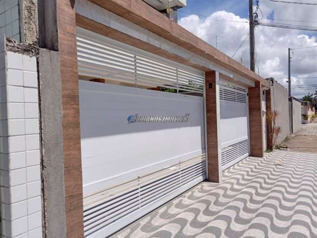 Linda casa em condomínio 02 dormitórios