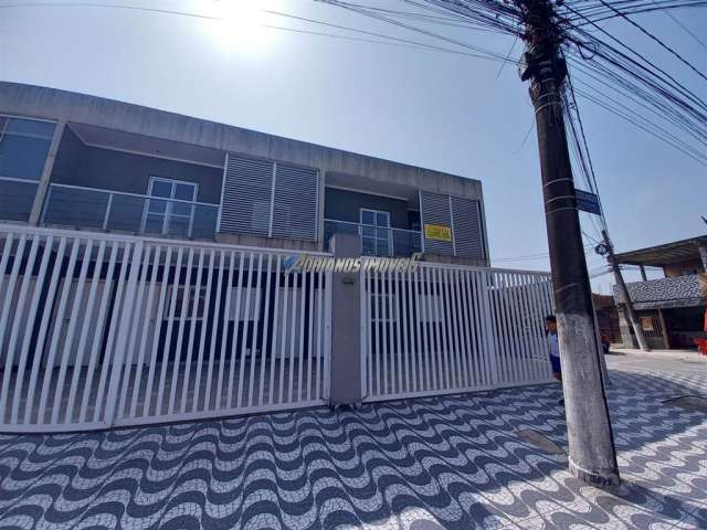 Casa com 02 dormitórios com sacada  - Jardim Melvi