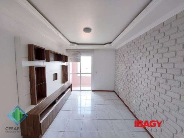 Apartamento com 3 quartos à venda na Rua Maria Manchen de Souza, 165, Kobrasol, São José, 75 m2 por R$ 590.000