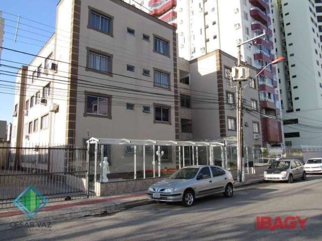 Apartamento com 3 quartos à venda na Rua José Ferminio Novaes, 1245, Kobrasol, São José, 74 m2 por R$ 450.000