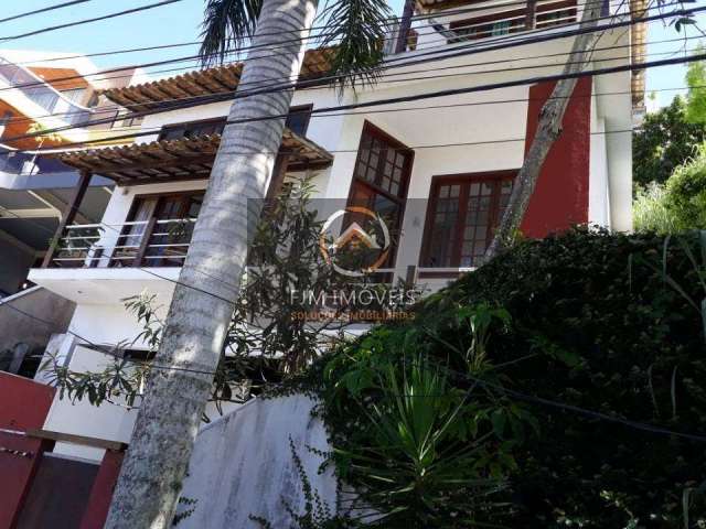 FJM  imóveis vende- Casa em Camboinhas  -  Niterói