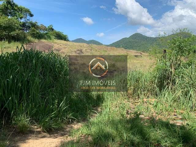 Lote / Terreno em Mata Paca  -  Niterói