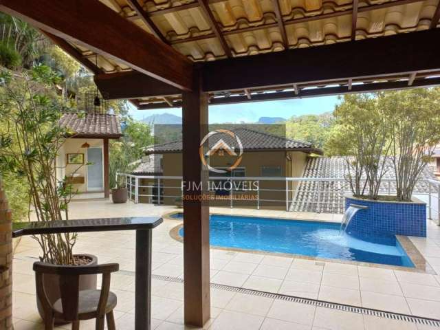 FJM Imóveis vende: Excelente Casa PORTEIRA FECHADA